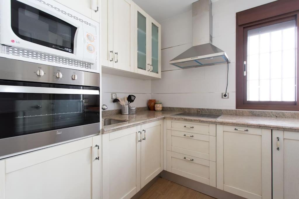Apartamento En Calle Sierpes Sevilla Eksteriør billede